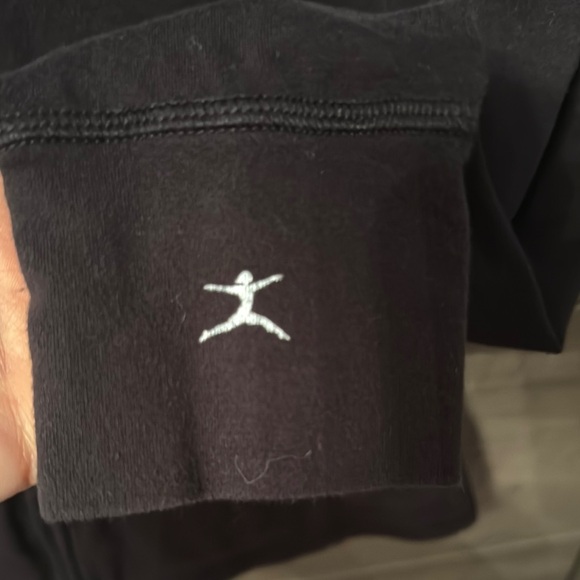 Danskin Black Full-Zip Jacket - Picture 4 of 6